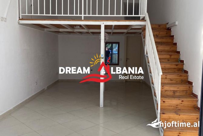 Ambiente Commerciale in Affitto 1+1 a Tirana - 50,000 Leke