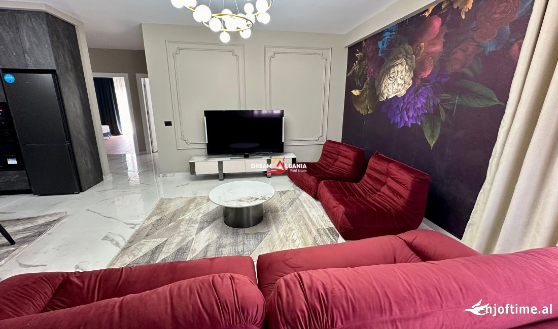 Shtepi me qera Apartament ne Tirane, 3+1, Mobilimi E mobiluar, Pagesa 1,000  Euro.