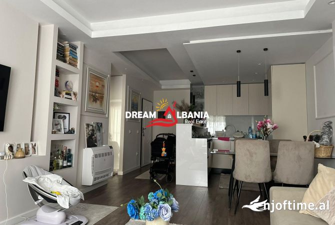 Apartment for sale in Tirana 2+1, Furnished