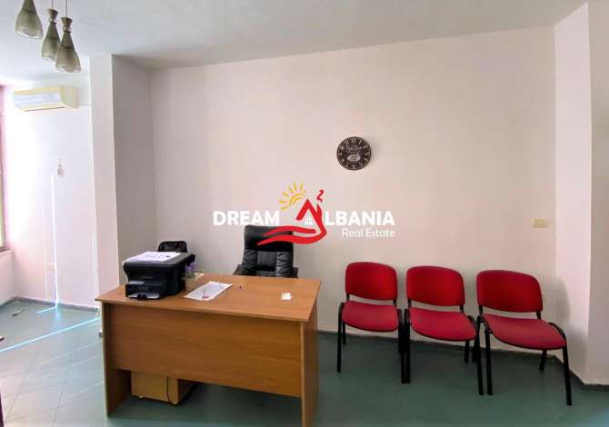 Business Property for Rent 3+1 in Tirana - 150 Euro
