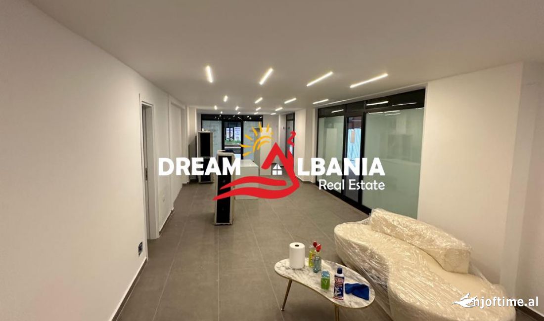 Shitet ambjent biznesi prane Spitalit Amerikan 3 ne Tirane ID (4171475)