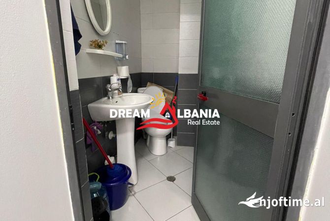 Business Property in Sale 1+1 in Tirana - 92,700 Euro