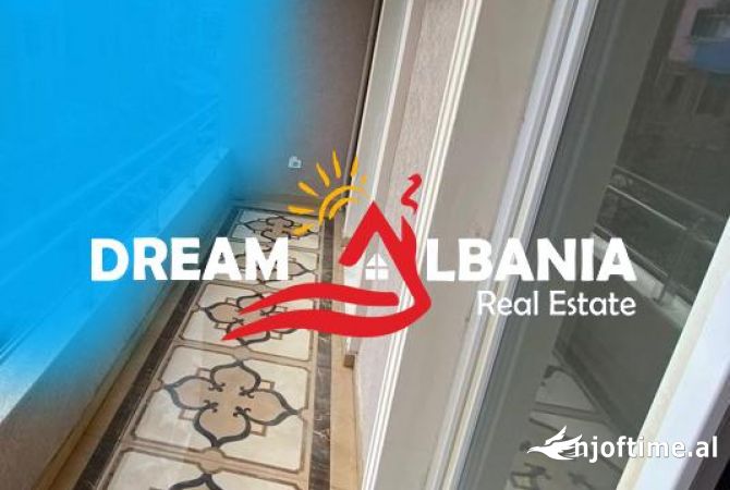 Zyre/Ambient Biznesi me Qera ne Qender prane Postes Qendrore ne Tirane (ID 4261853)