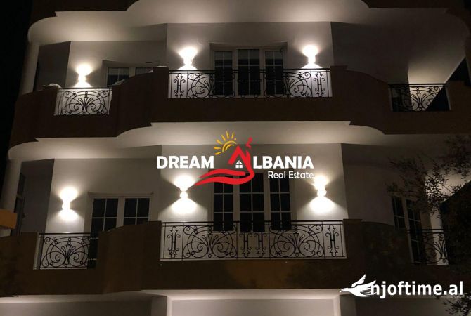 Shtepi me qera Apartament ne Tirane, 5+1, Mobilimi E mobiluar, Pagesa 4,000  Euro.