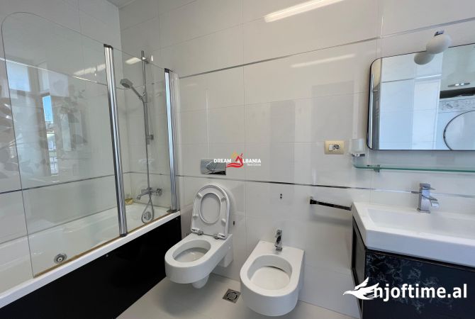 Shtepi me qera Apartament ne Tirane, 2+1, Mobilimi E mobiluar, Pagesa 1,665  Euro.