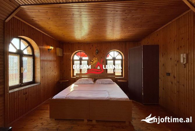 Godine 4 kateshe per HOTEL prane Spitalit Amerikan 2, Tirane (ID 4251380)