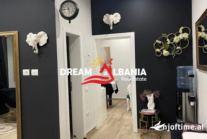 Ambiente Commerciale in Affitto 1+1 a Tirana - 500 Euro
