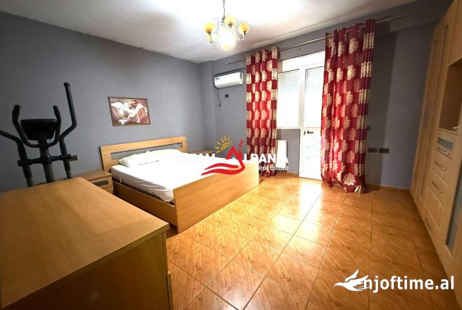 Shtepi me qera Apartament ne Tirane, 2+1, Mobilimi E mobiluar, Pagesa 900  Euro.