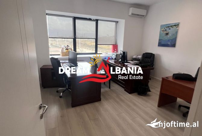 Ambient biznesi ne shitje 4+1 ne Tirane - 600,000 Euro