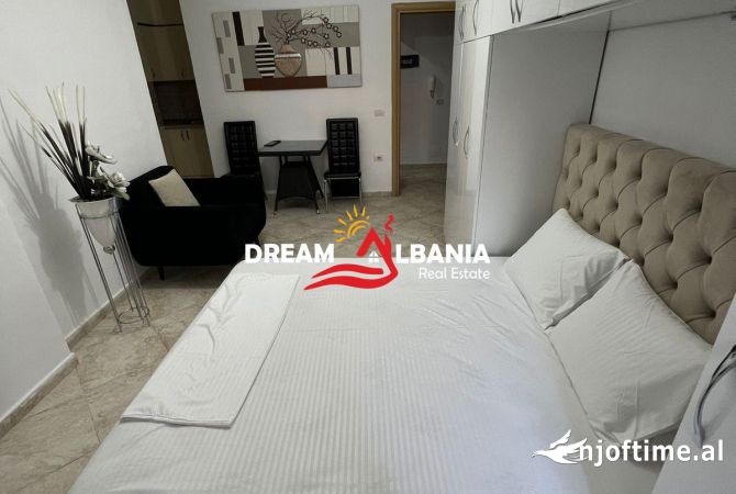 Shtepi me qera Apartament ne Tirane, Garsoniere, Mobilimi E mobiluar, Pagesa 500  Euro.