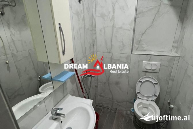 Shtepi me qera Apartament ne Tirane, Garsoniere, Mobilimi E mobiluar, Pagesa 500  Euro.