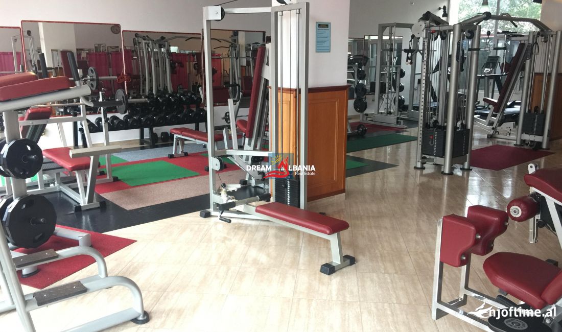 Shitet biznesi (pajisje palestre) ne zonen e Brrylit, prane Ministrise se Jashtme (ID 4171574)