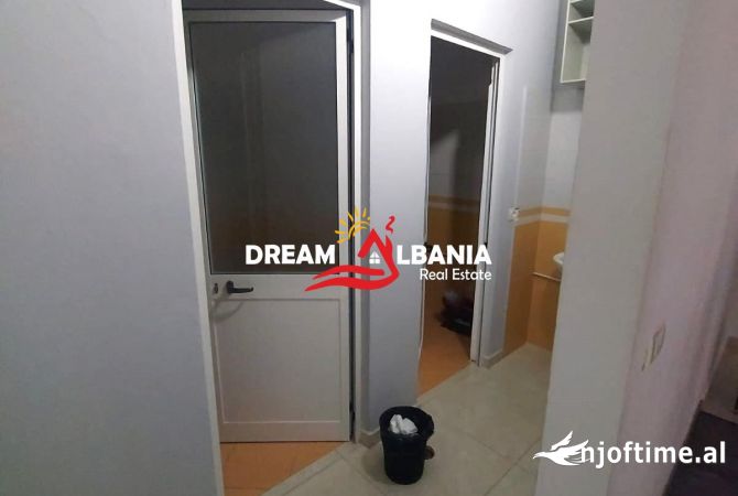 Ambjent biznesi me qera tek Liqeni i Thate, prane “Kopshtit Zoologjik” (ID 42611062)