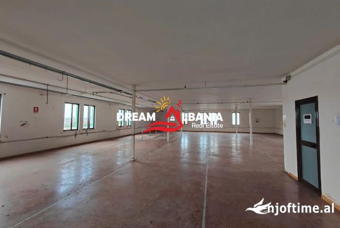 Business Property for Rent 3+1 in Tirana - 2,800 Euro