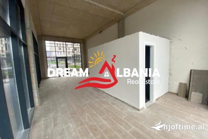 Ambjent biznesi/dyqan me qera ne rezidencen Erli, ne Tirane (ID 42711091)
