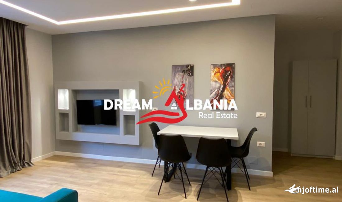 Shtepi me qera Apartament ne Tirane, 2+1, Mobilimi E mobiluar, Pagesa 700  Euro.
