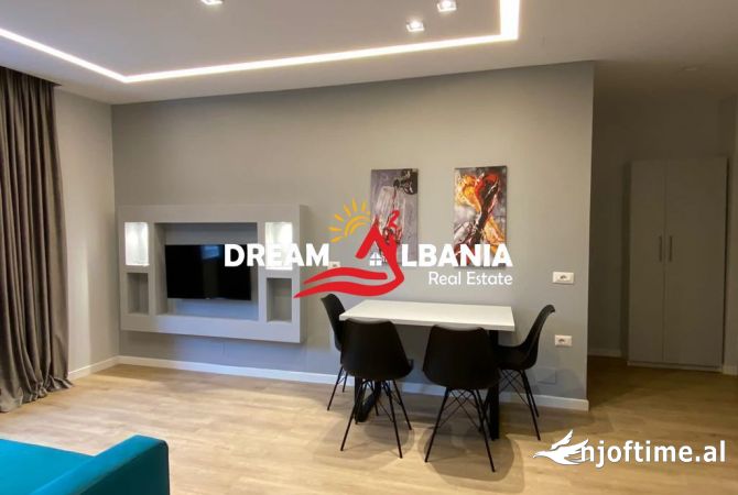 Shtepi me qera 2+1 ne Tirane - 700 Euro