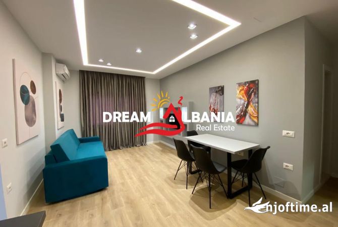 Shtepi me qera Apartament ne Tirane, 2+1, Mobilimi E mobiluar, Pagesa 700  Euro.