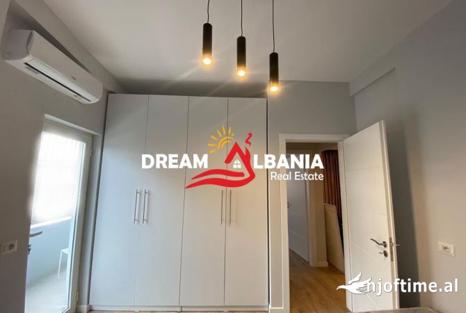 Shtepi me qera Apartament ne Tirane, 2+1, Mobilimi E mobiluar, Pagesa 700  Euro.