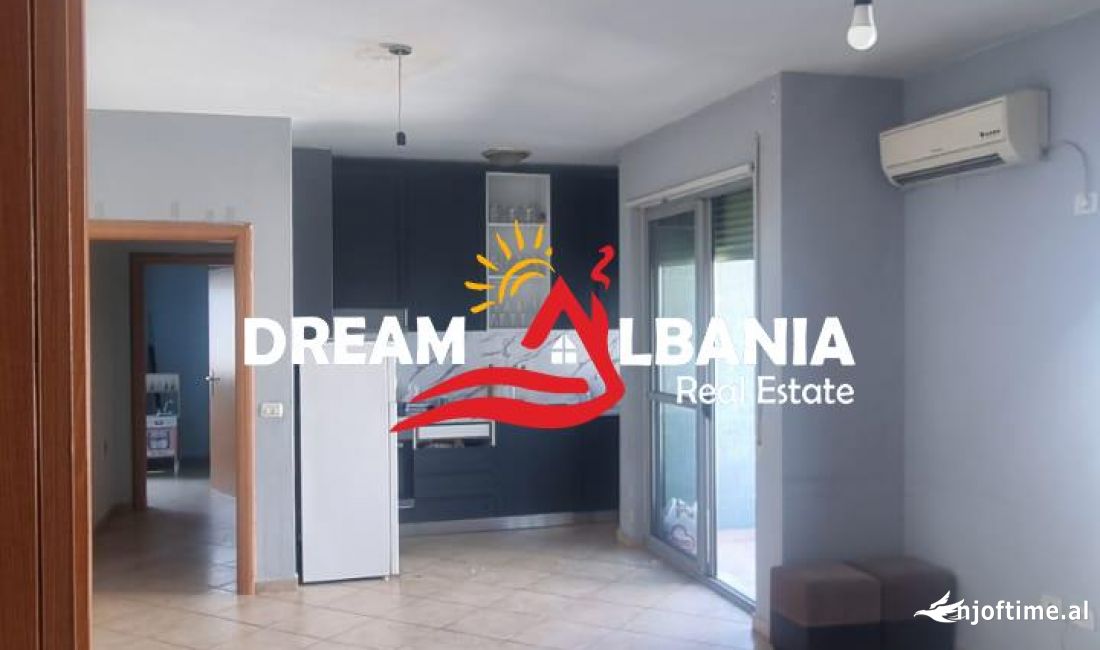 Shtepi ne shitje Apartament ne Tirane, 2+1, Mobilimi Bosh, pa mobiluar, Pagesa 208,000  Euro.