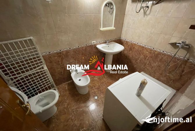 Shtepi ne shitje Apartament ne Tirane, 1+1, Mobilimi E mobiluar, Pagesa 135,000  Euro.