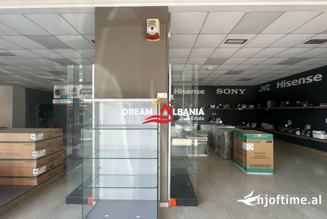 Jepet me qera Dyqan dhe Magazine ne Astir, prane Oslo (ID 42711092)