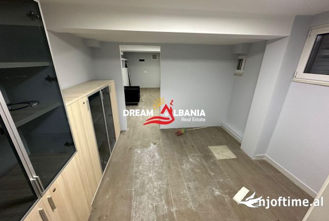 Business Property in Sale 3+1 in Tirana - 100,000 Euro