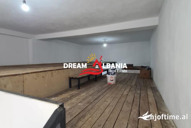 Ambient biznesi ne shitje 3+1 ne Tirane - 30,000 Euro