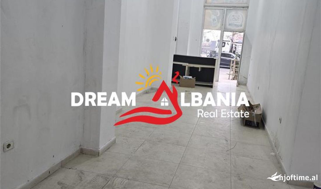 Jepet Ambjent Biznesi me Qera Tek Kthesa e Kamzes (ID 42711095)