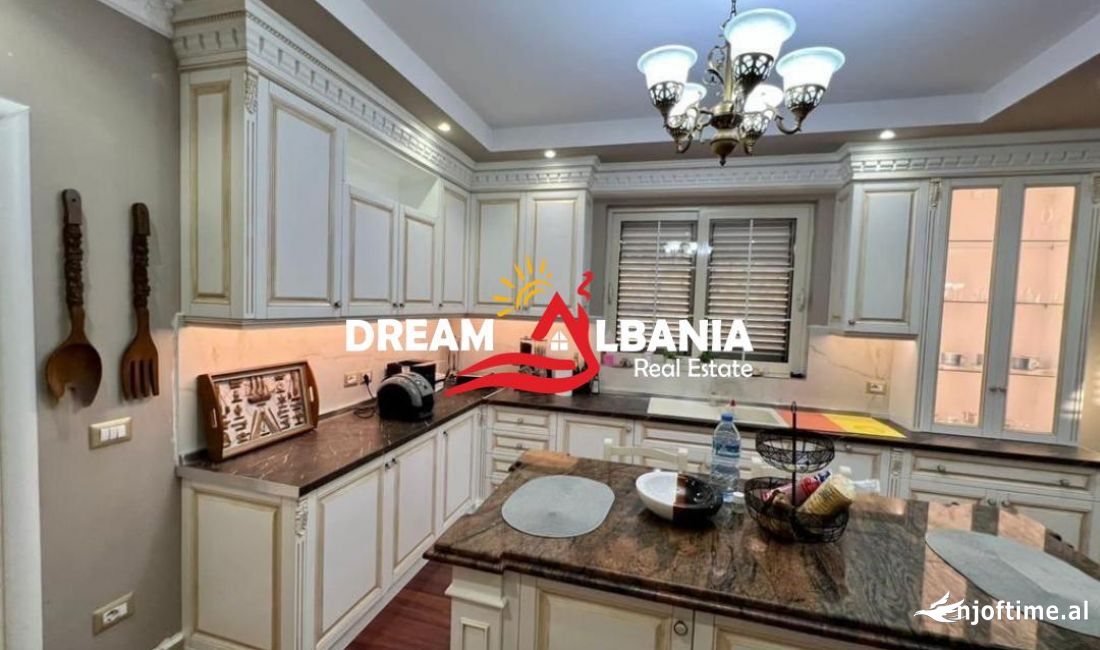 Luxury villas for rent in Tirana 3+1, Furnished