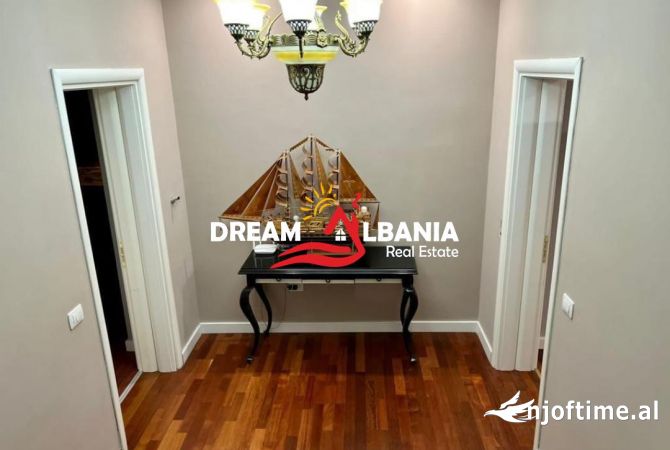 Luxury villas for rent in Tirana 3+1, Furnished