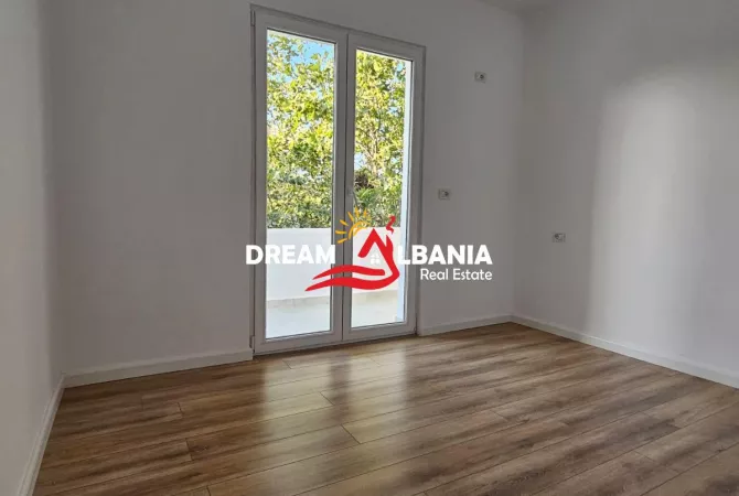 Shtepi ne shitje Apartament ne Tirane, 2+1, Mobilimi Bosh, pa mobiluar, Pagesa 167,000  Euro.