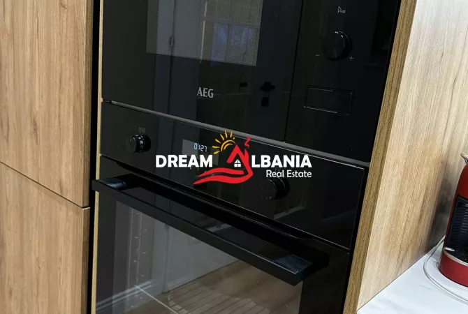 Shtepi ne shitje Apartament ne Tirane, 2+1, Mobilimi E mobiluar, Pagesa 248,000  Euro.