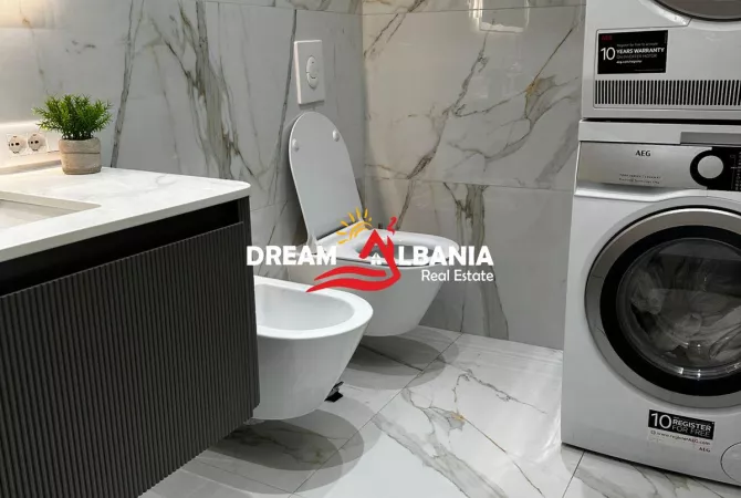 Shtepi ne shitje Apartament ne Tirane, 2+1, Mobilimi E mobiluar, Pagesa 248,000  Euro.