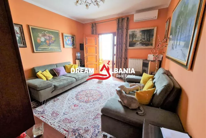 Shtepi ne shitje 4+1 ne Tirane - 320,000 Euro
