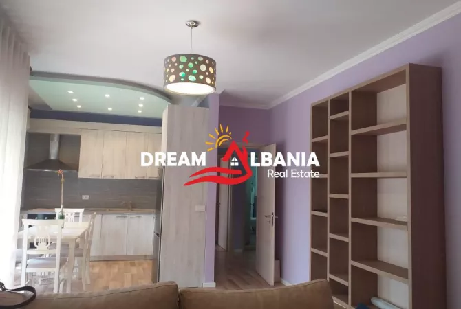 Shtepi me qera Apartament ne Tirane, 1+1, Mobilimi E mobiluar, Pagesa 700  Euro.