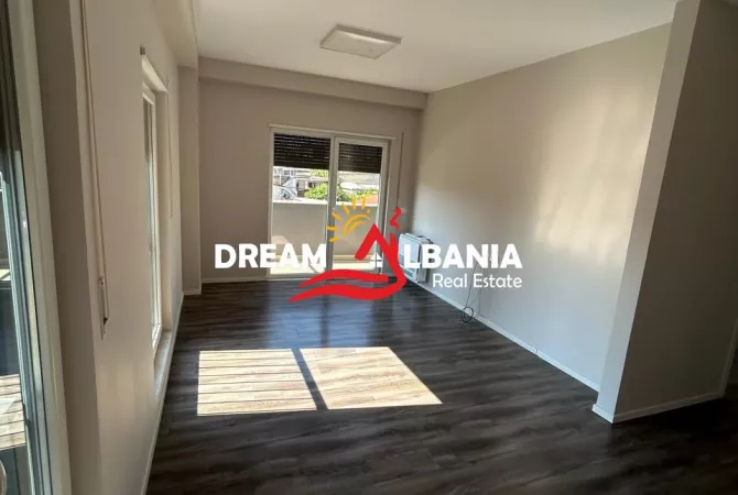 Shtepi ne shitje Apartament ne Tirane, 2+1, Mobilimi E mobiluar, Pagesa 210,000  Euro.