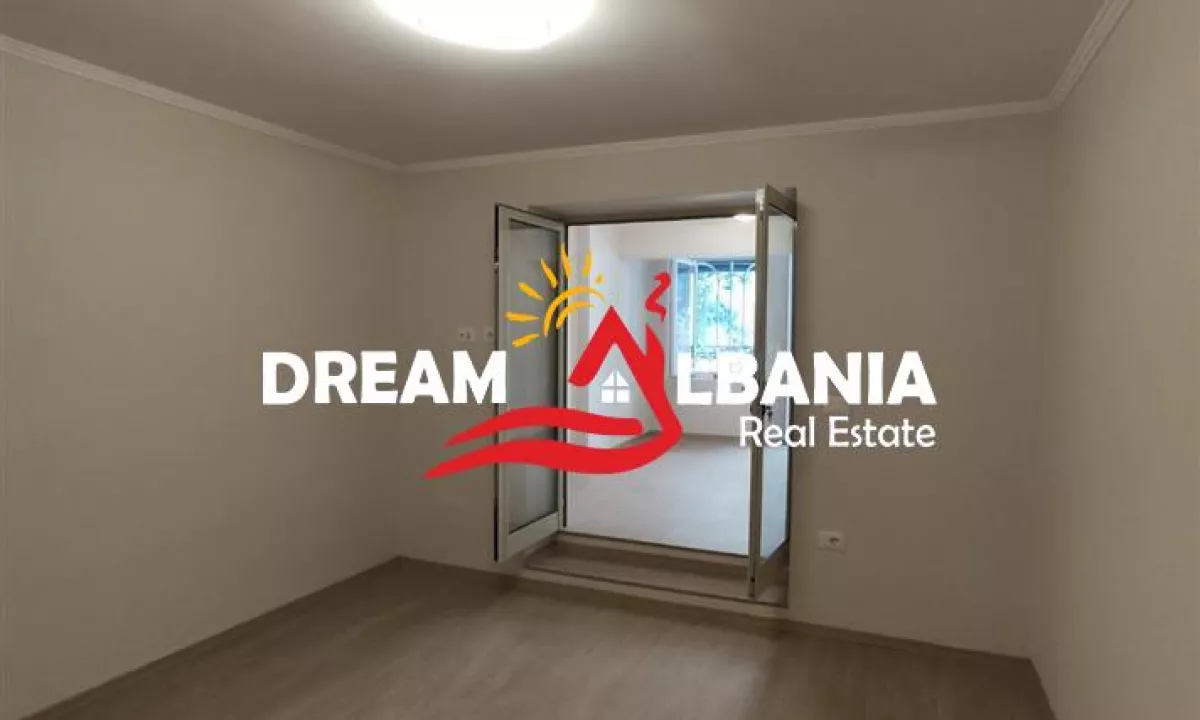 Zyre me qera ne rrugen Myslym Shyri, ne Tirane (42611350)