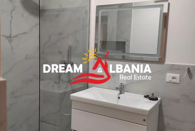 Business Property for Rent 3+1 in Tirana - 600 Euro