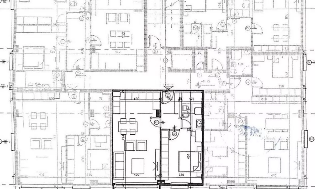 Appartamento in vendita a Tirana 1+1, Vuoto