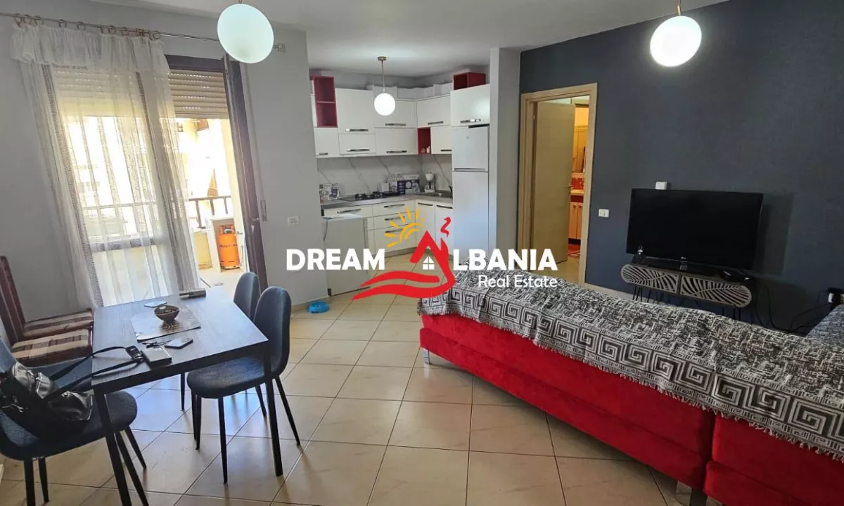 Shtepi me qera Apartament ne Tirane, 2+1, Mobilimi E mobiluar, Pagesa 650  Euro.