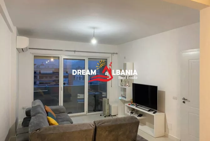 Shtepi ne shitje Apartament ne Tirane, 2+1, Mobilimi E mobiluar, Pagesa 145,000  Euro.