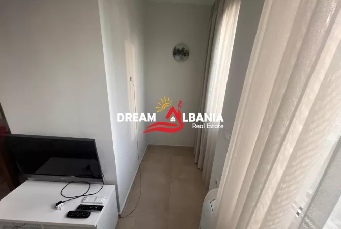 Shtepi ne shitje Apartament ne Tirane, 3+1, Mobilimi E mobiluar, Pagesa 299,000  Euro.