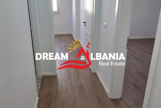 Appartamento in vendita a Tirana 1+1, Vuoto