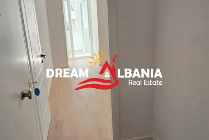 Shtepi ne shitje Apartament ne Tirane, 1+1, Mobilimi E mobiluar, Pagesa 102,000  Euro.