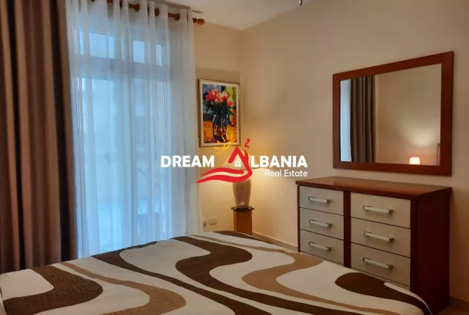 Shtepi me qera Apartament ne Tirane, 1+1, Mobilimi E mobiluar, Pagesa 650  Euro.