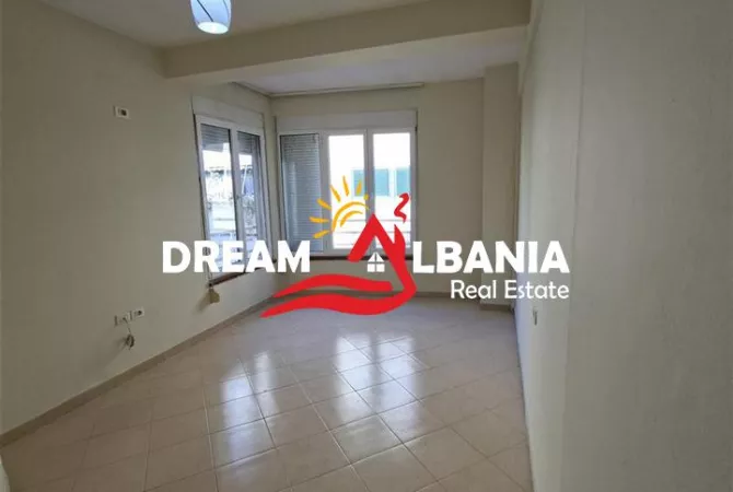 Apartment for sale in Tirana 3+1, Emty