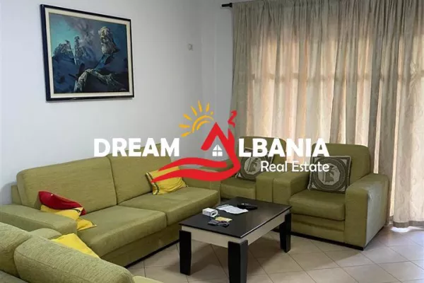 Shtepi me qera Apartament ne Tirane, 2+1, Mobilimi E mobiluar, Pagesa 600  Euro.