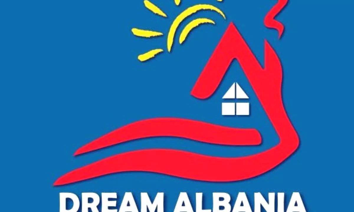 Magazine me qera ne Rrugen Karl Gega, ne Tirane (ID 4281296)