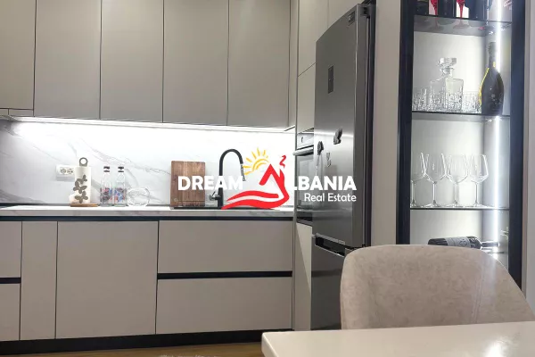 Apartment for sale in Tirana 2+1, Furnished